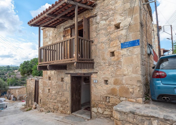 Stone House For Sale  in  Neo Chorio